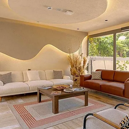 Los Suites